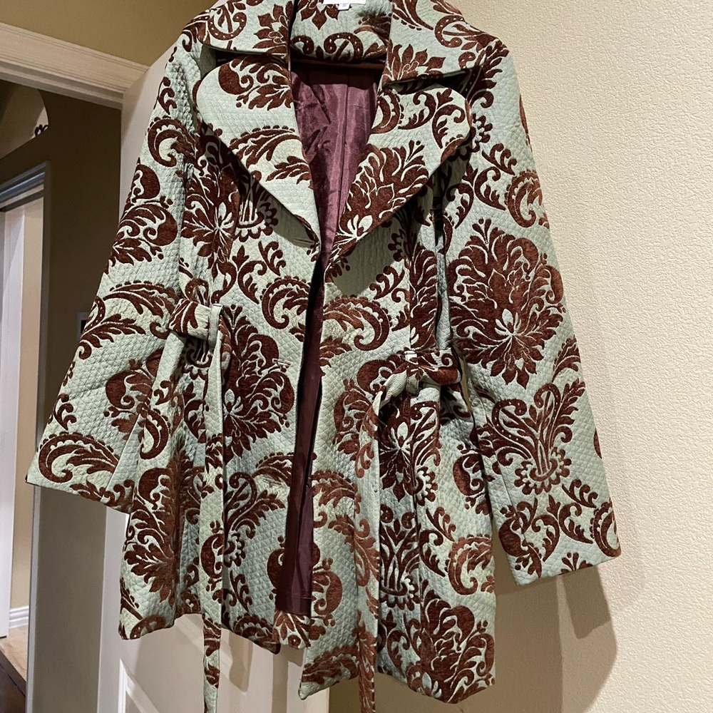 3 Sisters Brown and Green Textured Jacket